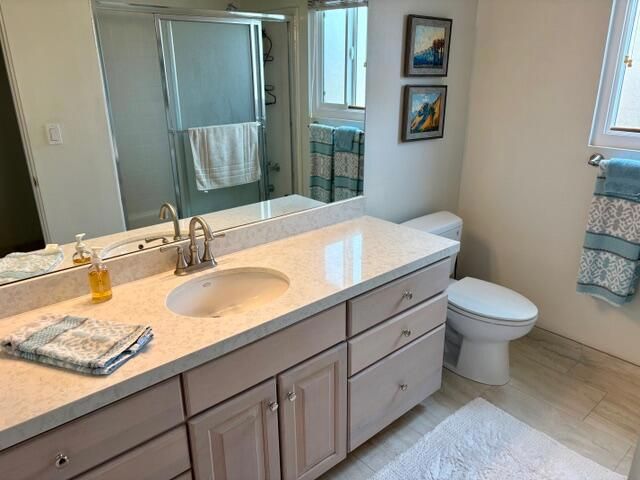 48245 Racquet Lane, Palm Desert, CA 92260