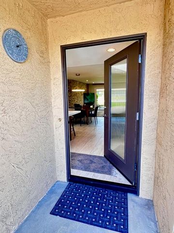 48245 Racquet Lane, Palm Desert, CA 92260