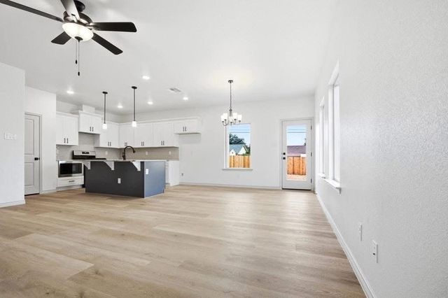 2706 Shirley Dr, Big Spring, TX 79720