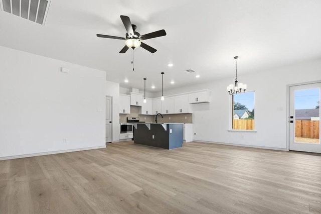 2706 Shirley Dr, Big Spring, TX 79720