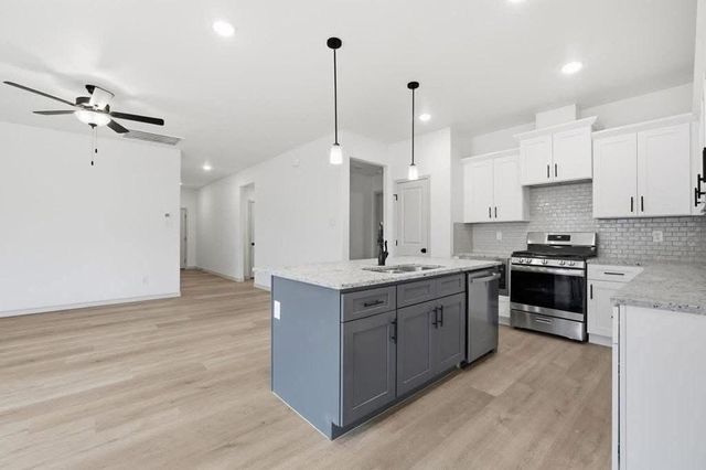 2706 Shirley Dr, Big Spring, TX 79720