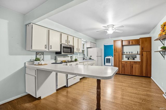 1516 N Wabash Avenue, Marion, IN 46952