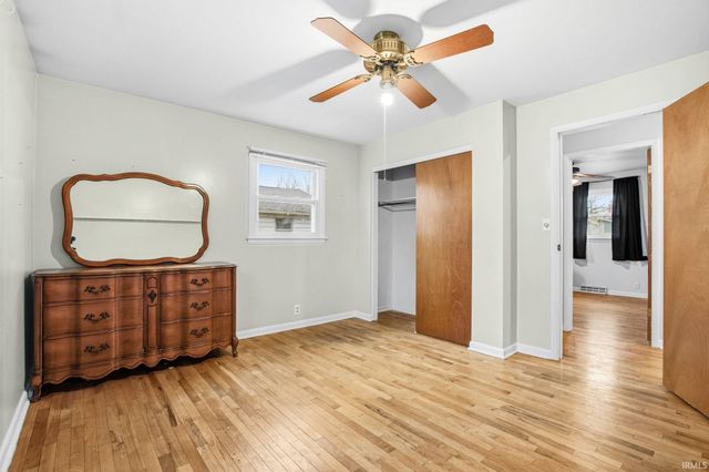 1516 N Wabash Avenue, Marion, IN 46952