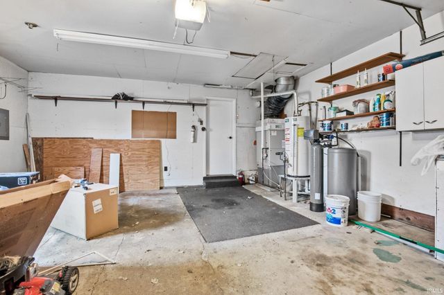 1516 N Wabash Avenue, Marion, IN 46952