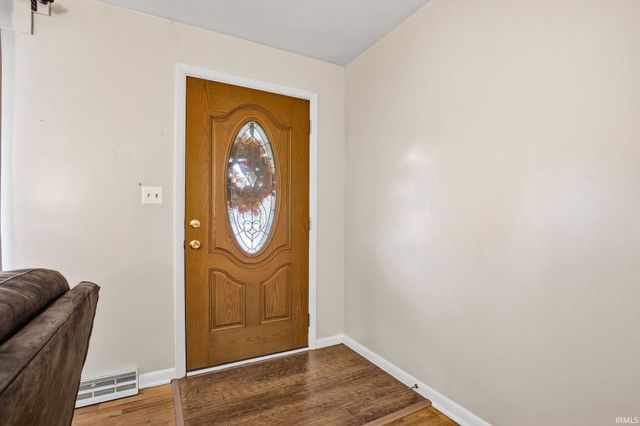 1516 N Wabash Avenue, Marion, IN 46952