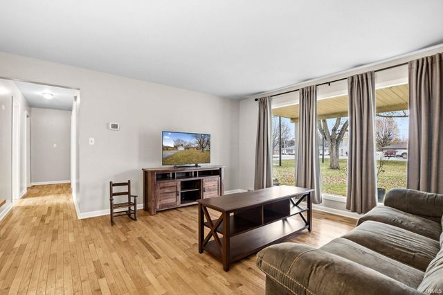 1516 N Wabash Avenue, Marion, IN 46952