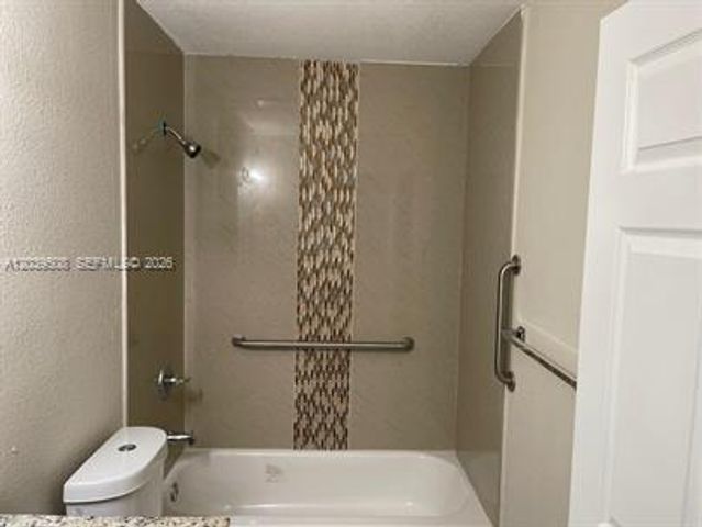 1471 NW 22nd Ct 2, Fort Lauderdale, FL 33311