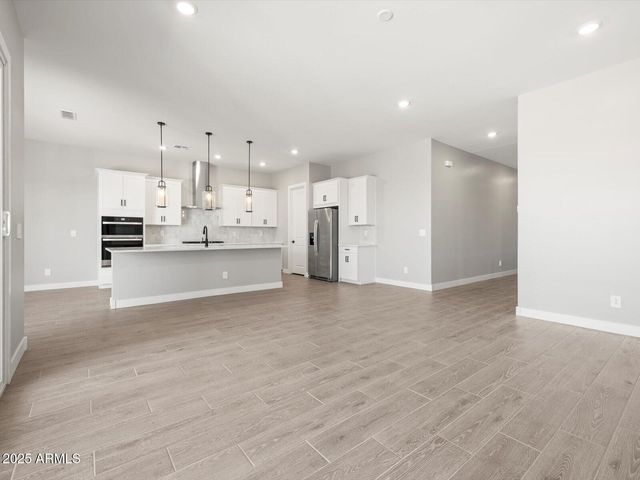 15826 W EL CORTEZ Place, Surprise, AZ 85387