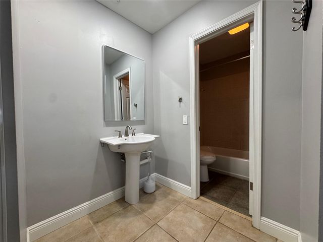 160 CYPRESS CLUB Drive 607, Pompano Beach, FL 33060