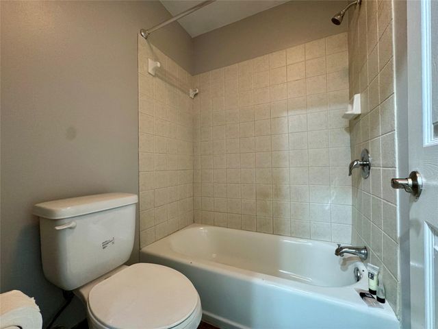 160 CYPRESS CLUB Drive 607, Pompano Beach, FL 33060