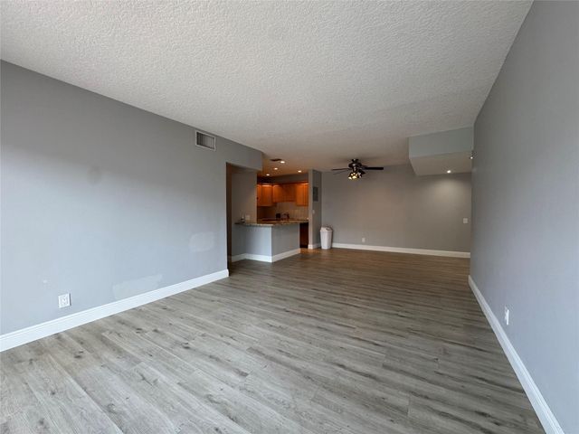 160 CYPRESS CLUB Drive 607, Pompano Beach, FL 33060