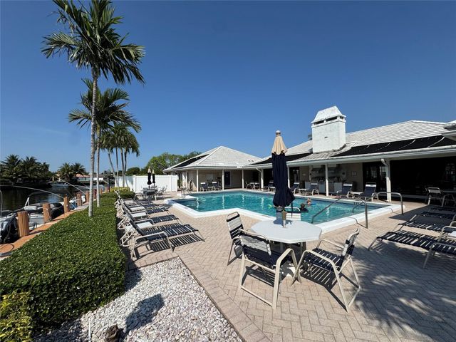 160 CYPRESS CLUB Drive 607, Pompano Beach, FL 33060