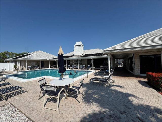 160 CYPRESS CLUB Drive 607, Pompano Beach, FL 33060