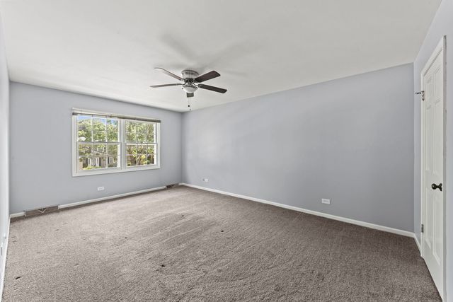 223 Winslow Court, Naperville, IL 60565