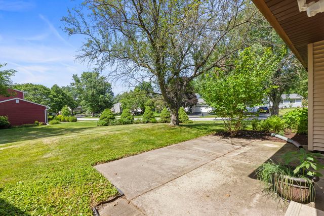 223 Winslow Court, Naperville, IL 60565
