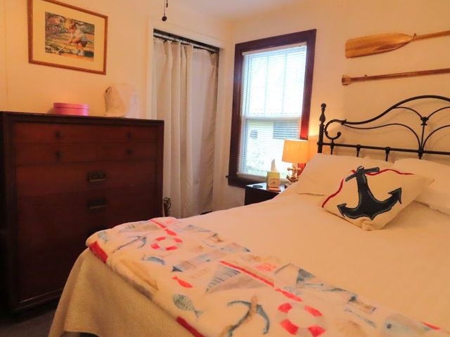 11135 CENTER Street E, Conneaut Lake, PA 16316