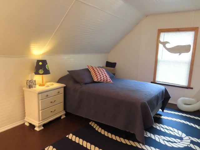 11135 CENTER Street E, Conneaut Lake, PA 16316