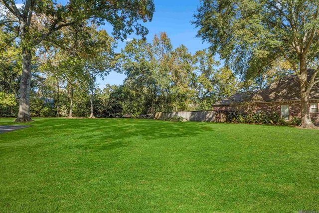 859 Maxine Dr, Baton Rouge, LA 70808