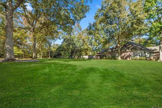 859 Maxine Dr, Baton Rouge, LA 70808