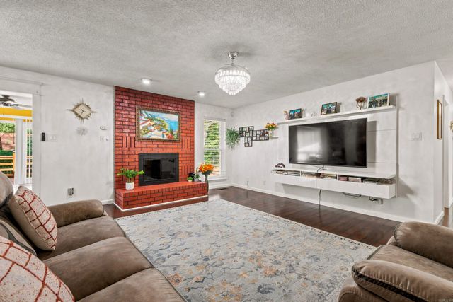 122 Orchard Street, Hot Springs, AR 71913
