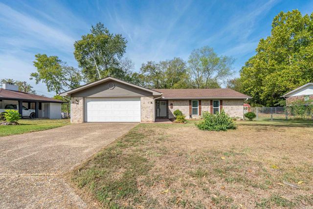 122 Orchard Street, Hot Springs, AR 71913