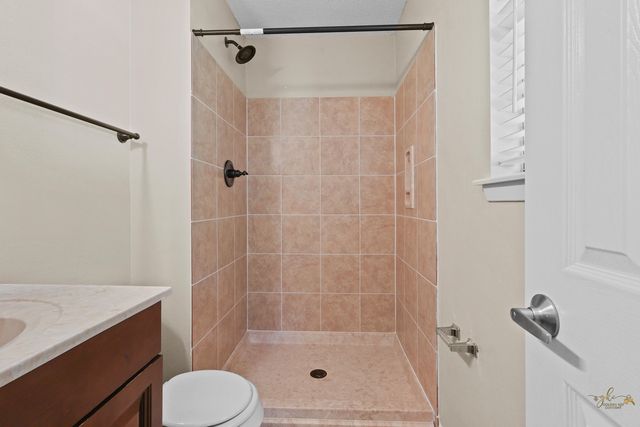 701 Russell Boulevard, Fort Walton Beach, FL 32547