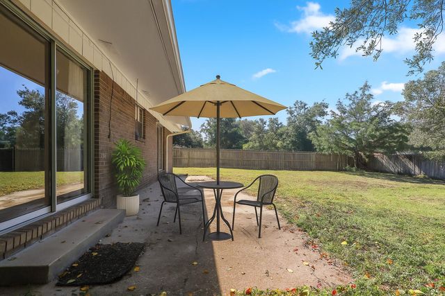 701 Russell Boulevard, Fort Walton Beach, FL 32547