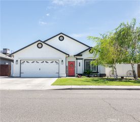 1813 Redwood, Atwater, CA 95301