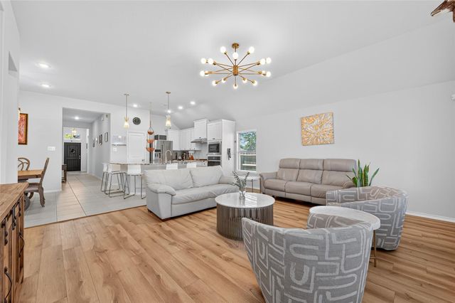 11430 Raven Claw Drive, Tomball, TX 77375