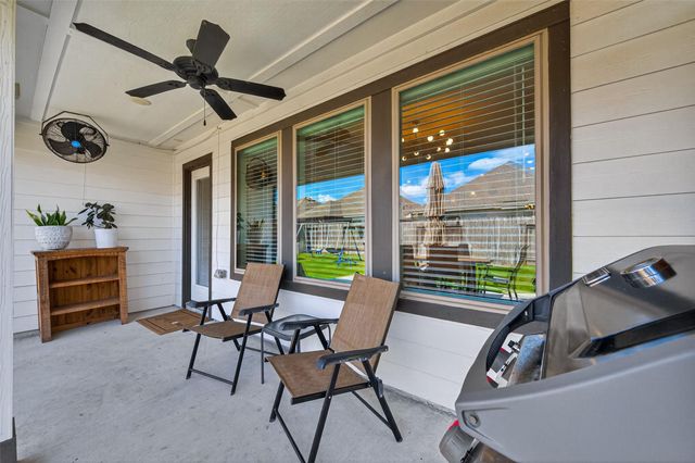 11430 Raven Claw Drive, Tomball, TX 77375