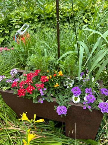 8136 Kenton Avenue, Skokie, IL 60076