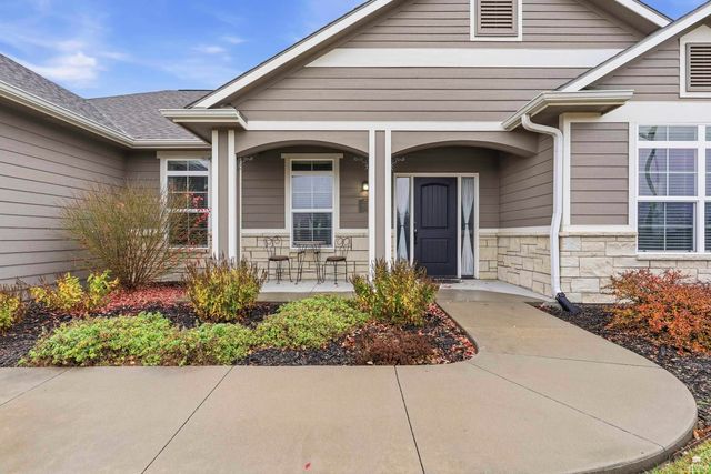 3613 Vanesta Drive, Manhattan, KS 66503