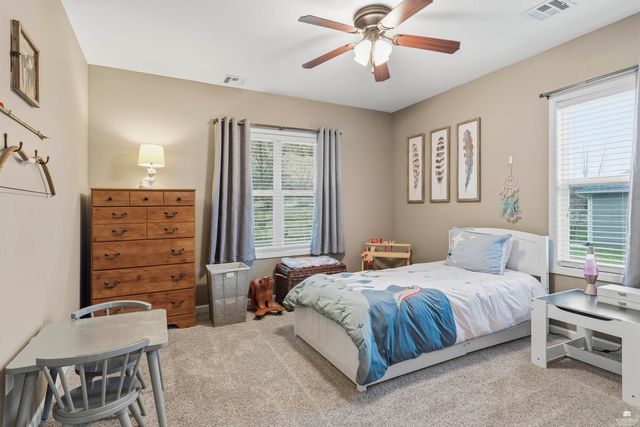 3613 Vanesta Drive, Manhattan, KS 66503