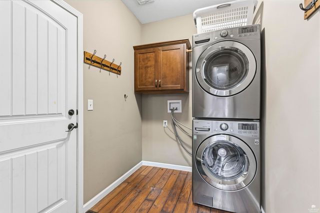 3613 Vanesta Drive, Manhattan, KS 66503