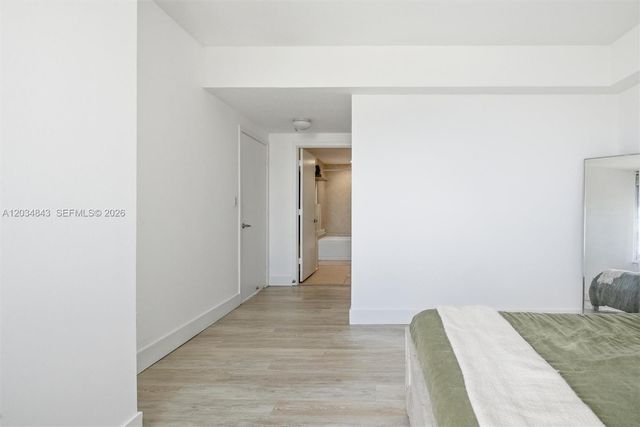 325 S Biscayne Boulevard 4022, Miami, FL 33131