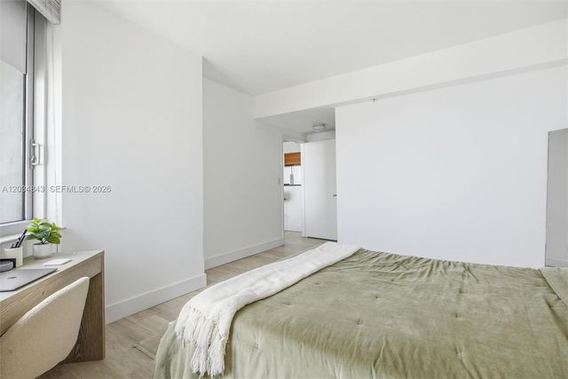 325 S Biscayne Boulevard 4022, Miami, FL 33131