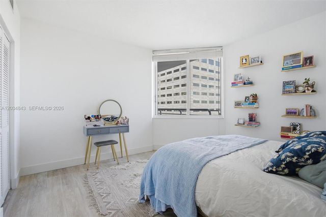 325 S Biscayne Boulevard 4022, Miami, FL 33131