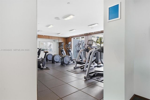 325 S Biscayne Boulevard 4022, Miami, FL 33131