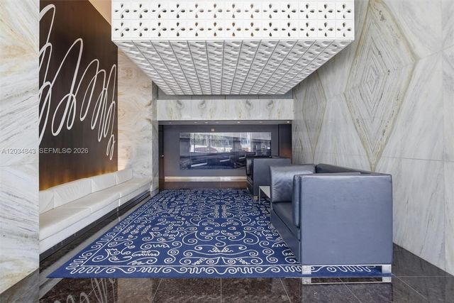 325 S Biscayne Boulevard 4022, Miami, FL 33131