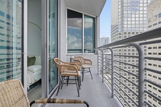 325 S Biscayne Boulevard 4022, Miami, FL 33131