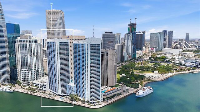 325 S Biscayne Boulevard 4022, Miami, FL 33131