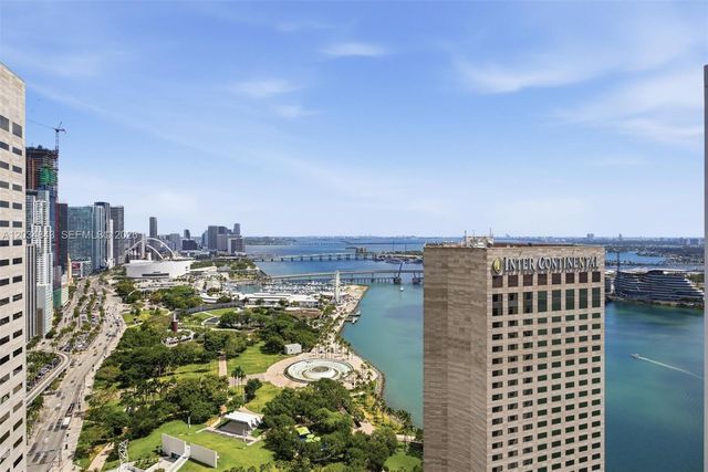 325 S Biscayne Boulevard 4022, Miami, FL 33131
