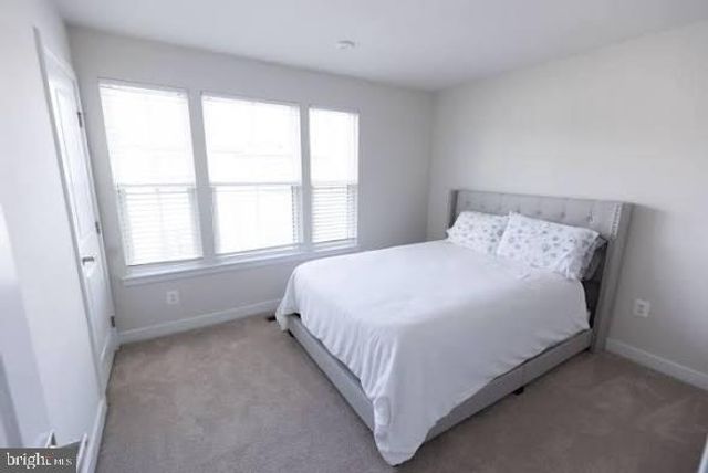 2807 EVANSGREEN DR, Suitland, MD 20746