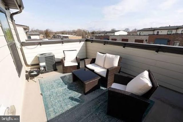 2807 EVANSGREEN DR, Suitland, MD 20746