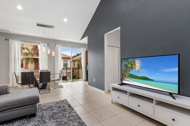 12651 NW 32nd Place, Sunrise, FL 33323