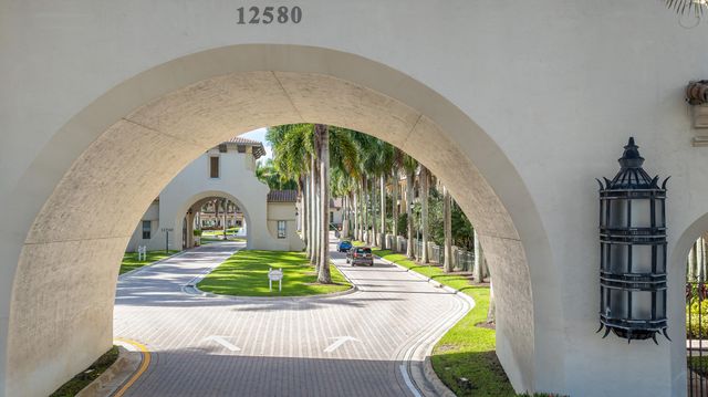 12651 NW 32nd Place, Sunrise, FL 33323