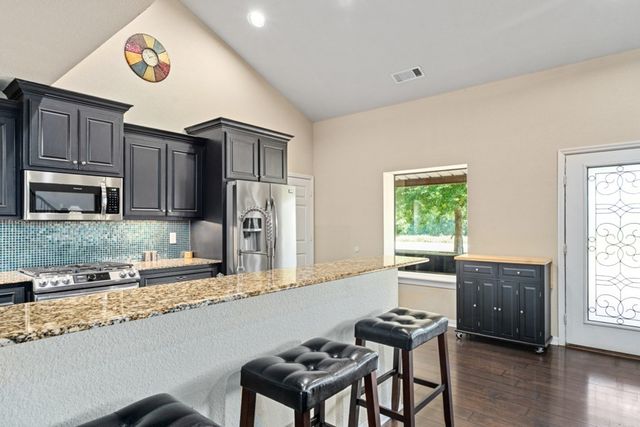 455 Vz County Road 2808, Mabank, TX 75147