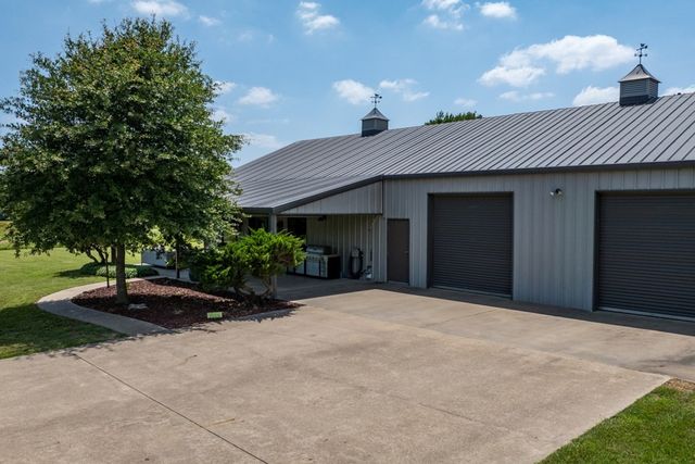 455 Vz County Road 2808, Mabank, TX 75147