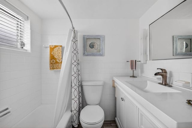 4001 S Ocean Boulevard 114, South Palm Beach, FL 33480