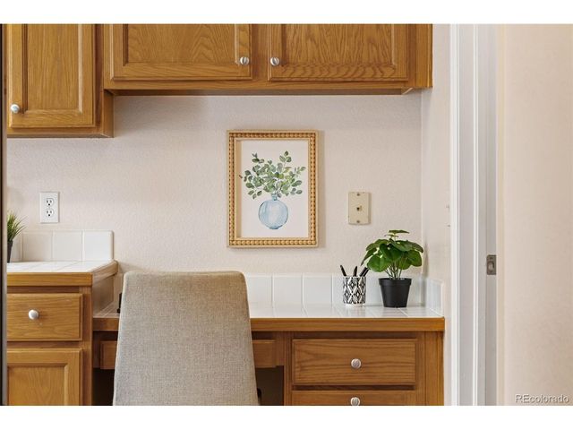 2272 Hyacinth Rd, Highlands Ranch, CO 80129